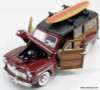 Road Signature 1:18 1948 Ford Woody, Maroon