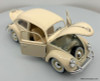 Maisto 1:18 1955 Volkswagen Beetle, Ivory