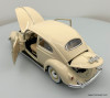 Maisto 1:18 1955 Volkswagen Beetle, Ivory