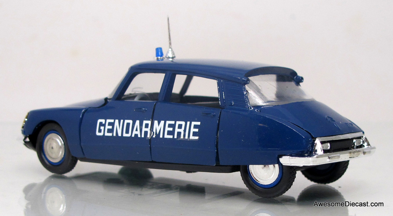 1:43 Ist Diecast Model Car PM37 Citroën DS 21 french Police