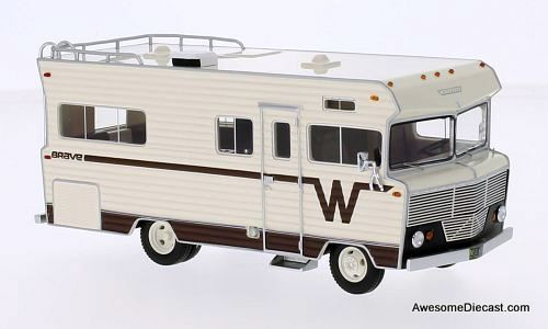 ウィネベーコブレイブ WINNEBAGO BRAVE ミニカー