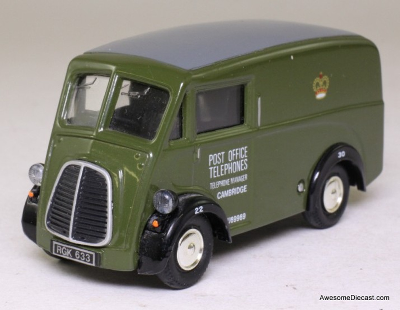 Corgi 1:43 Morris J Van 'Post Office 