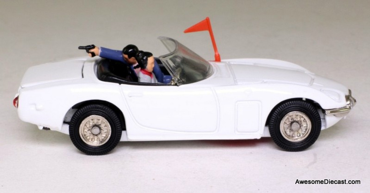 james bond toyota 2000gt corgi