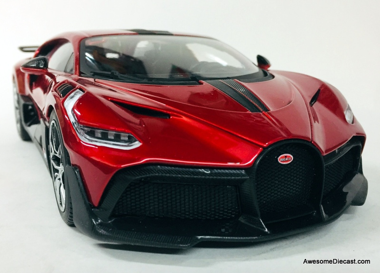 Burago 1:18 2018 Bugatti Divo, Metallic Red