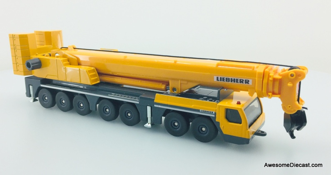 liebherr crane lift