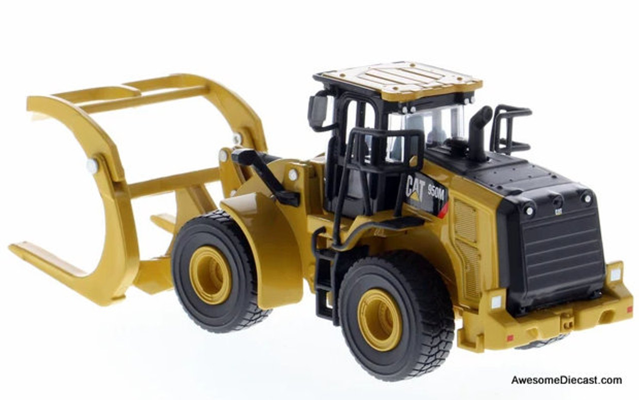 Diecast Masters 1:64 Cat 950M Wheel Loader w/Log Fork & General