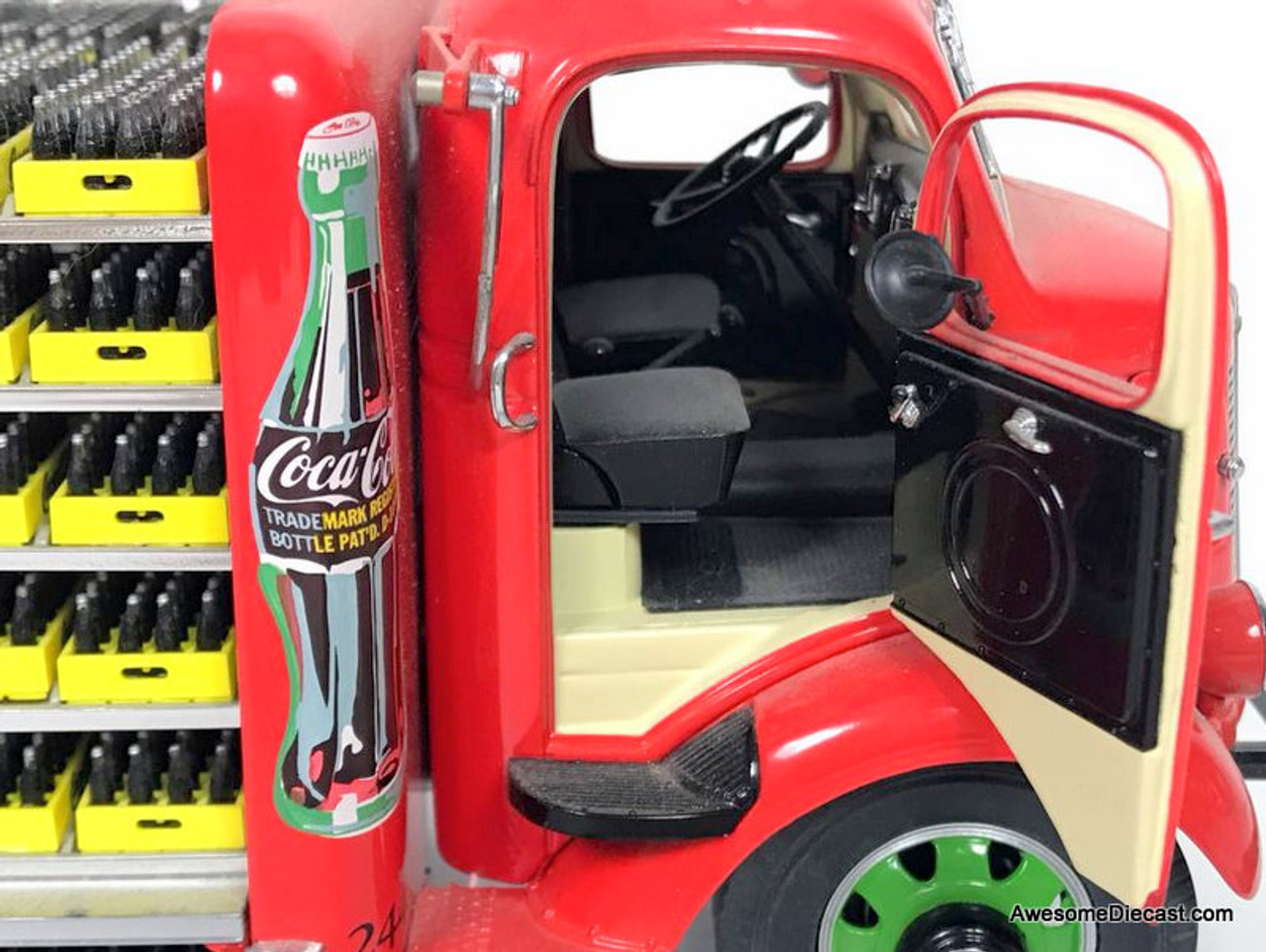 ダンバリーミント １／２４ コカ・コーラ デリバリー トラック１９３８ DANBURY MINT DIE CAST REPLICA 1:24 COCA-COLA DELIVERY TRUCK