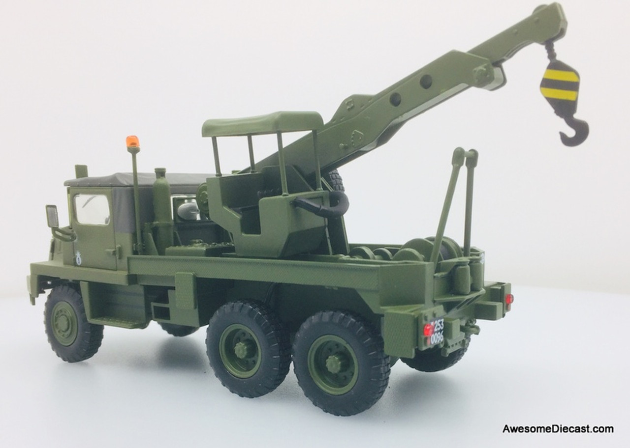 高品質】 Tatra T148 ソリド軍用車両 クレーントラック 1/43 ミニカー