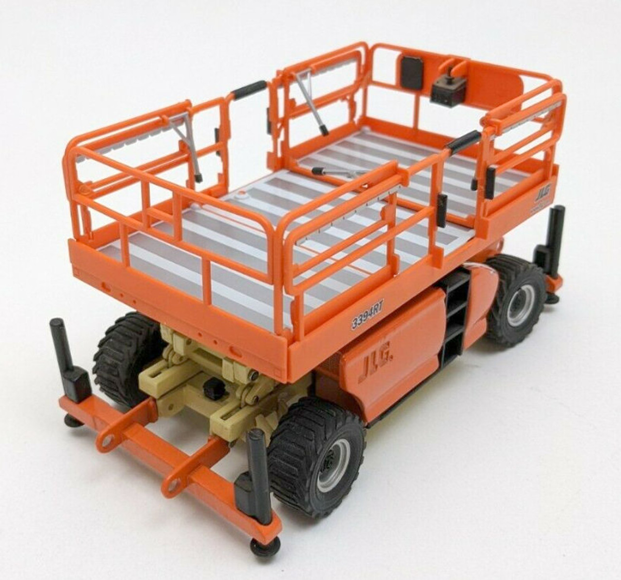 JLG 1:32 3394RT Rough Terrain Scissor Lift, Orange