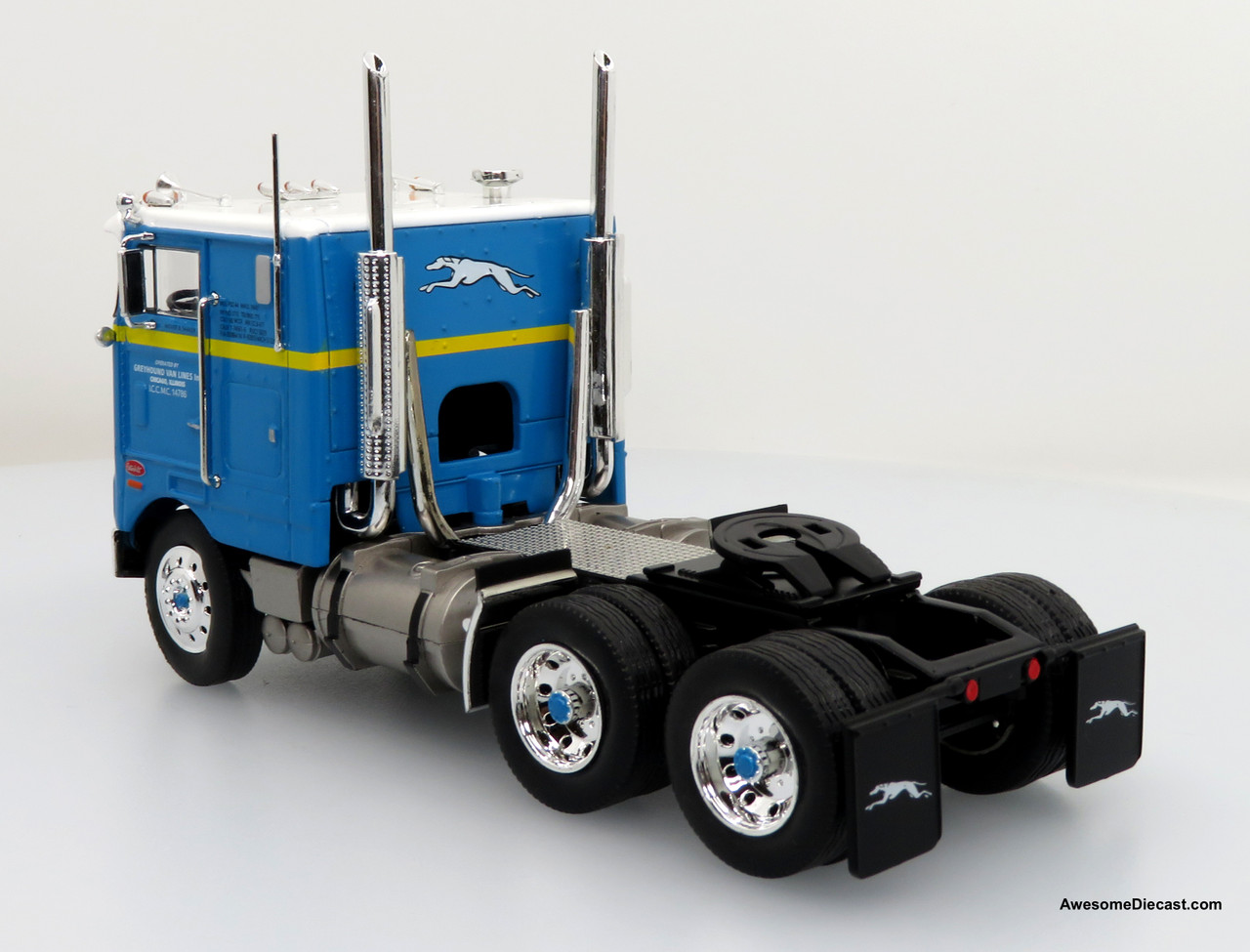 Iconic Replicas 1:43 Peterbilt 352 Pacemaker Tractor Trailer: Greyhound Van  Lines