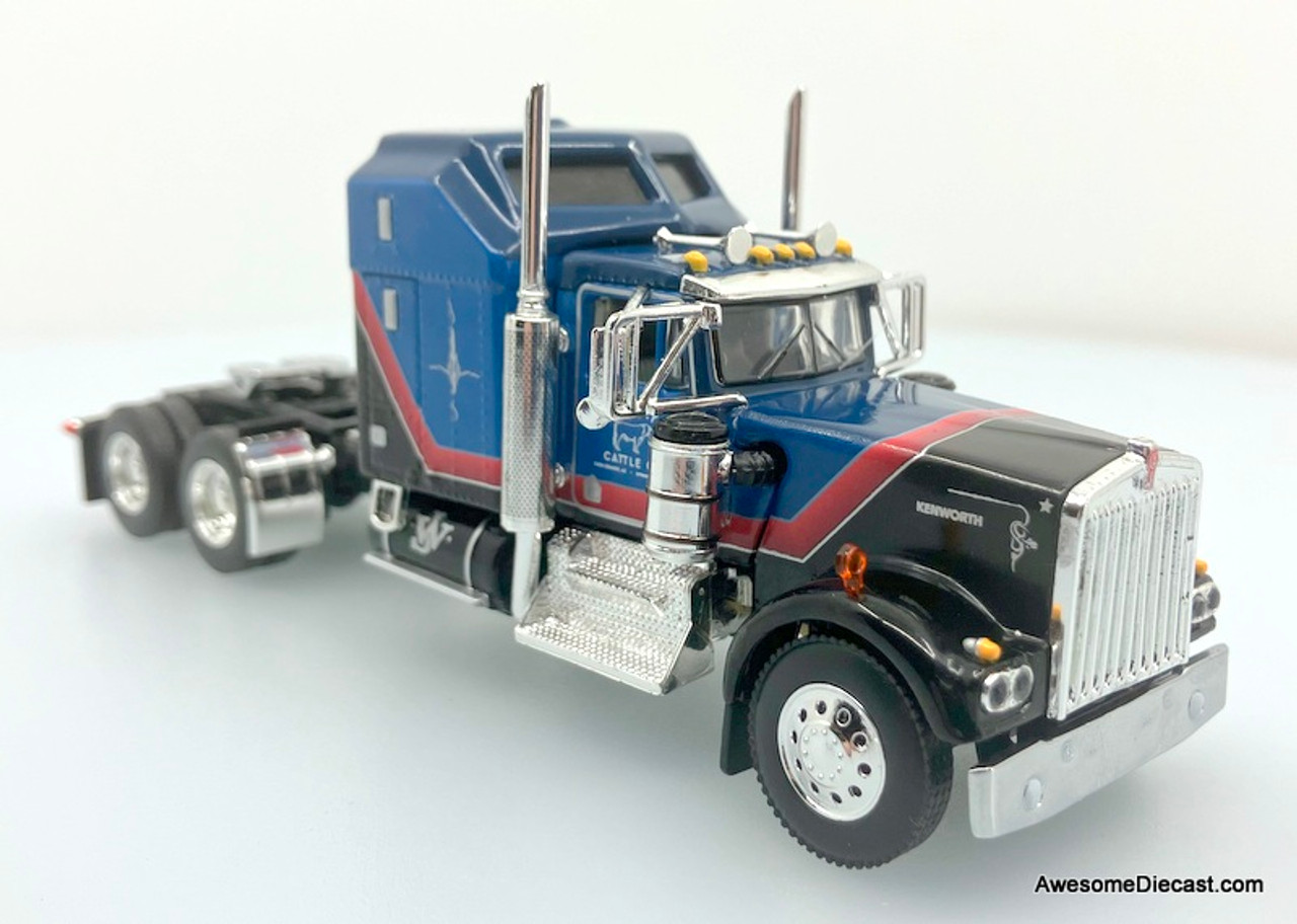 DCP by FG 1:64 Kenworth W900A w/ Wilson Livestock Trailer: John