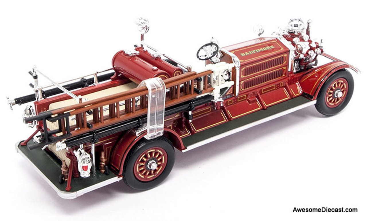 Fire Replicas FDNY Seagrave Engine 44 - Manhattan Scale Model