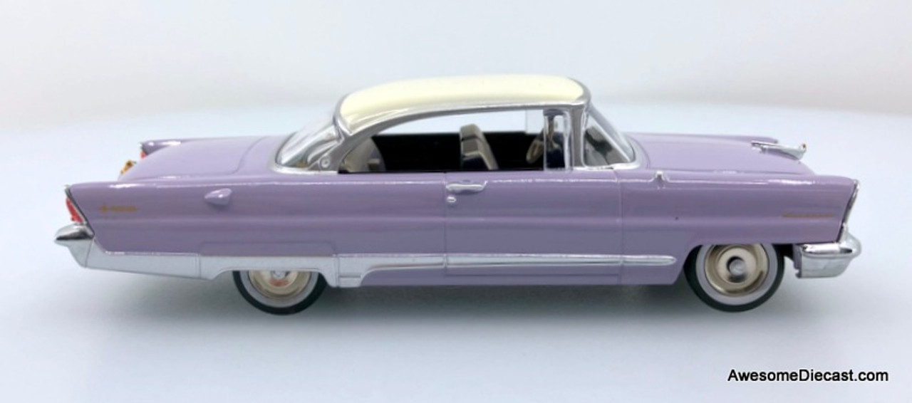 Classic Replicas 1:43 1956 Lincoln Premier Coupe, Lilac/White