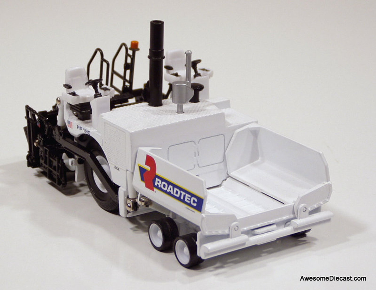 First Gear 1:50 Roadtec RP-10e Asphalt Paver