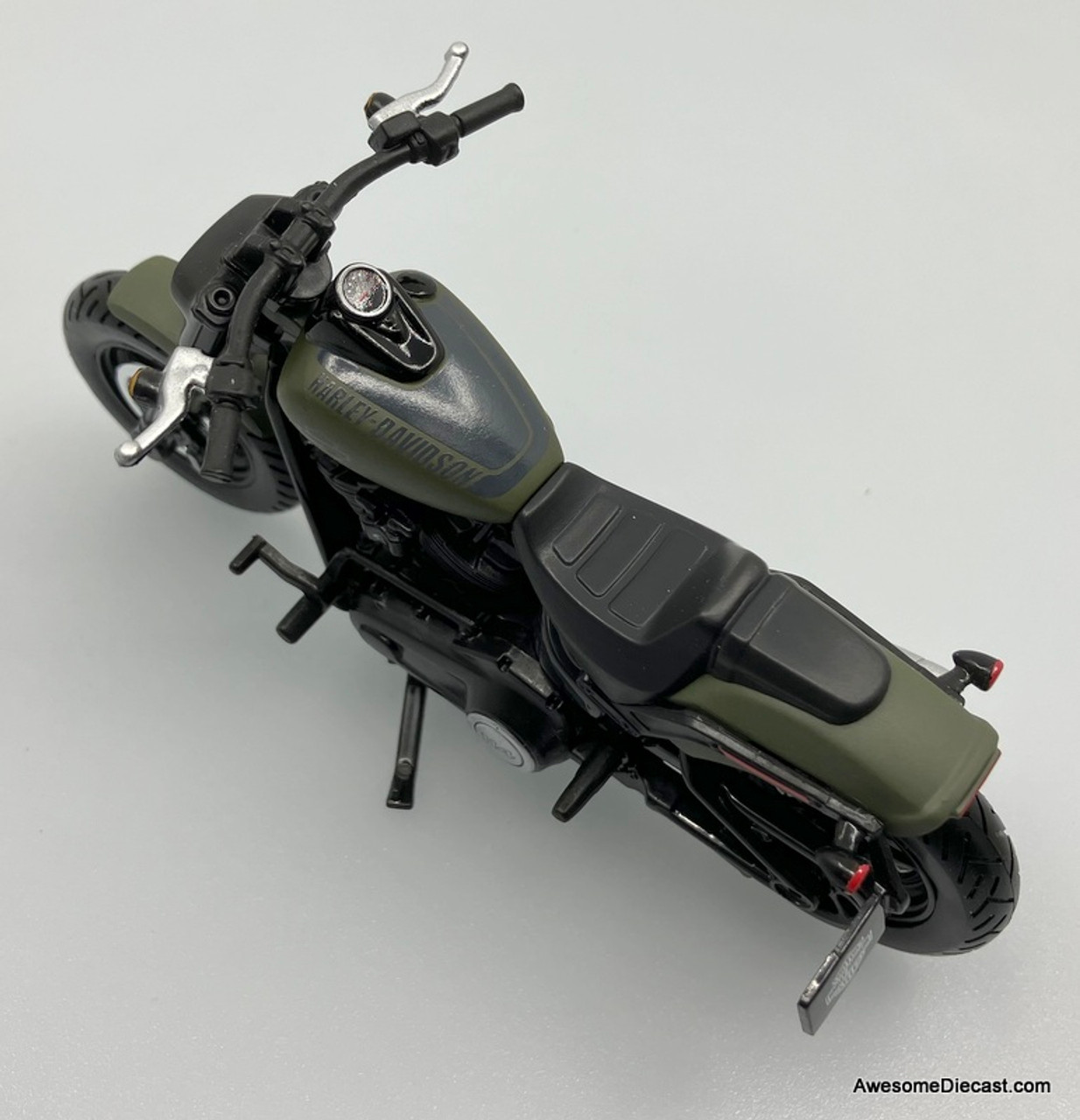 Maisto 1:18 Harley Davidson Fat Bob 114, Olive Green