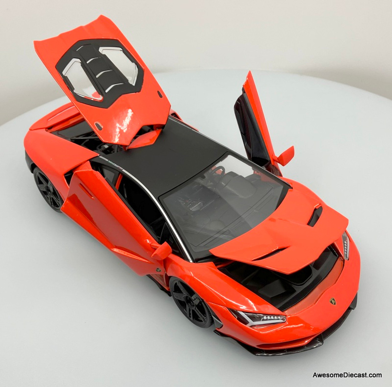 Maisto Lamborghini Centenario – 2016 – Echelle 1: 18
