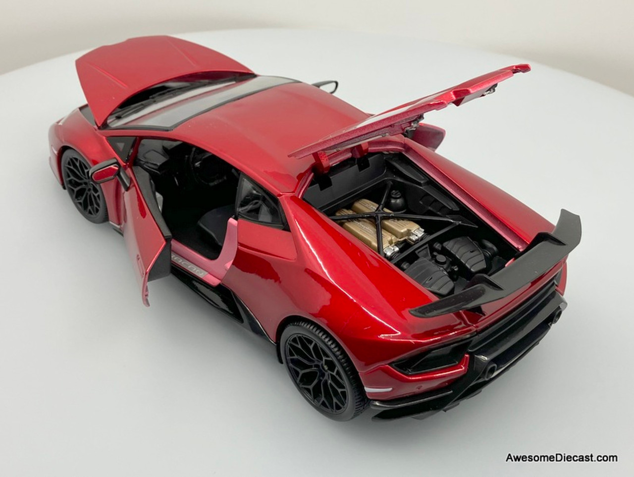 Maisto 1:18 2016 Lamborghini Huracan Performante, Metallic Red