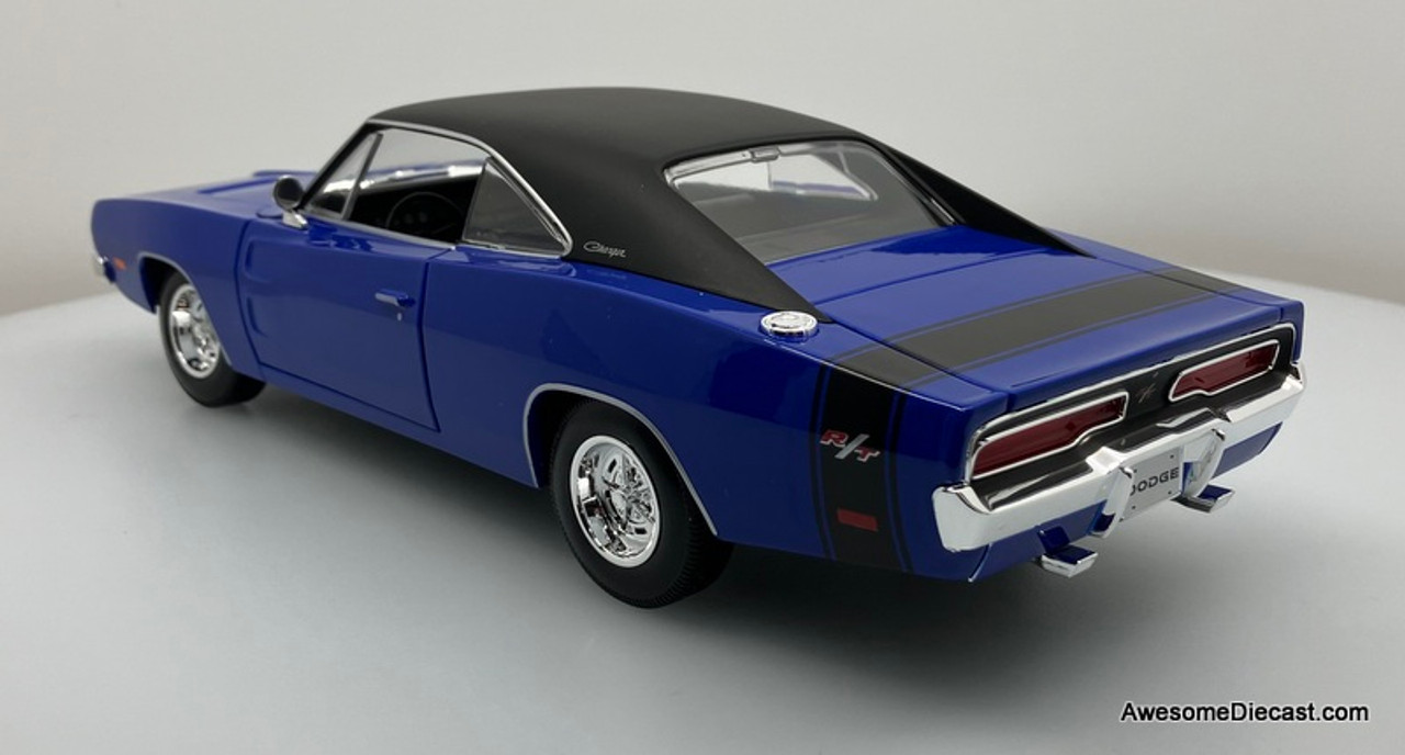 Maisto Special Edition 1:18 1969 Dodge Charger R/T, Blue/Black