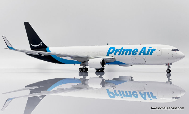 JC Wings 1:200 Boeing 767-300ER (BCF): Amazon Prime (Reg #N1381A)