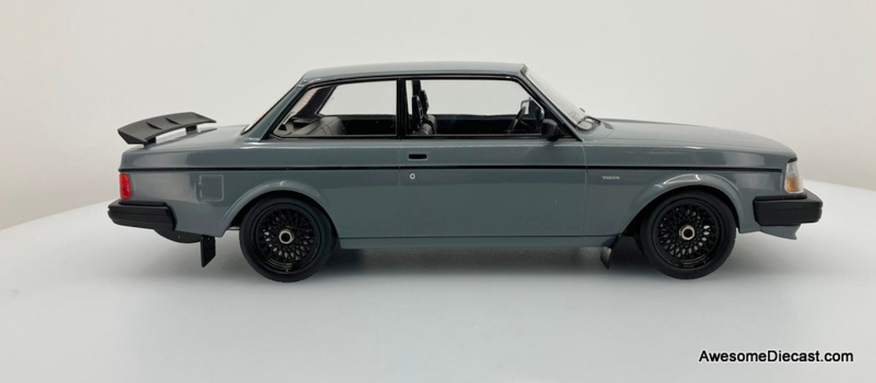 IXO 1:18 1985 Volvo 240 Turbo Custom, Gray