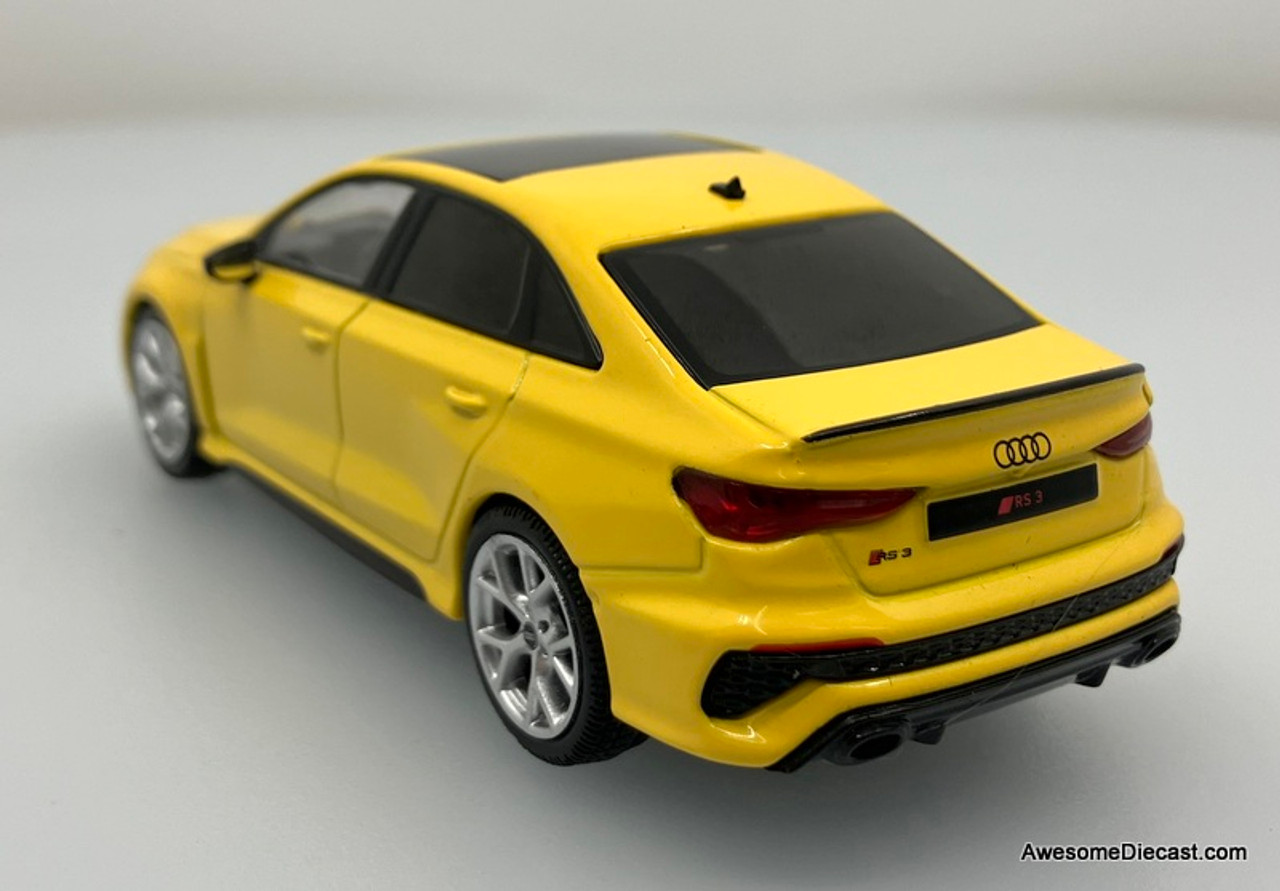 IXO 1:43 2022 Audi RS 3 Limousine, Yellow