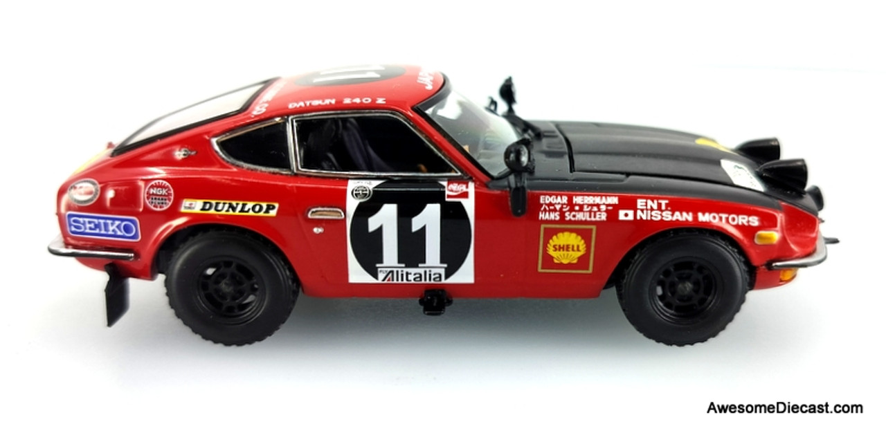 京商1/18ダットサン240Ｚ1971サファリラリー優勝車　No.11 最終値下げ 京商1/18 ダットサン240Z 1971 サファリ・ラリーNo