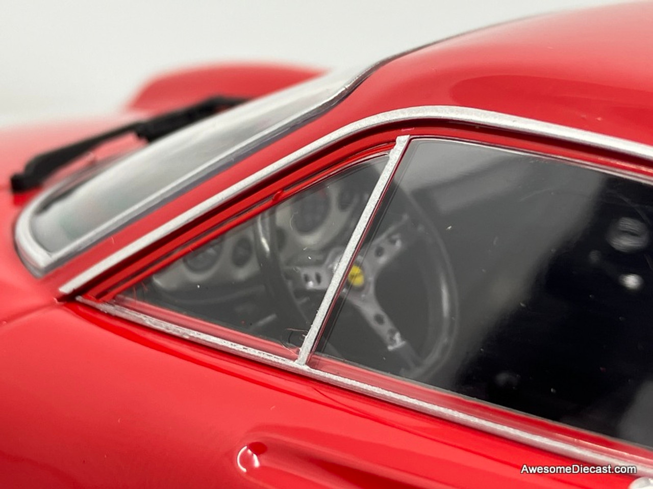 MCG 1:18 1969 Ferrari Dino 246 GT, Red