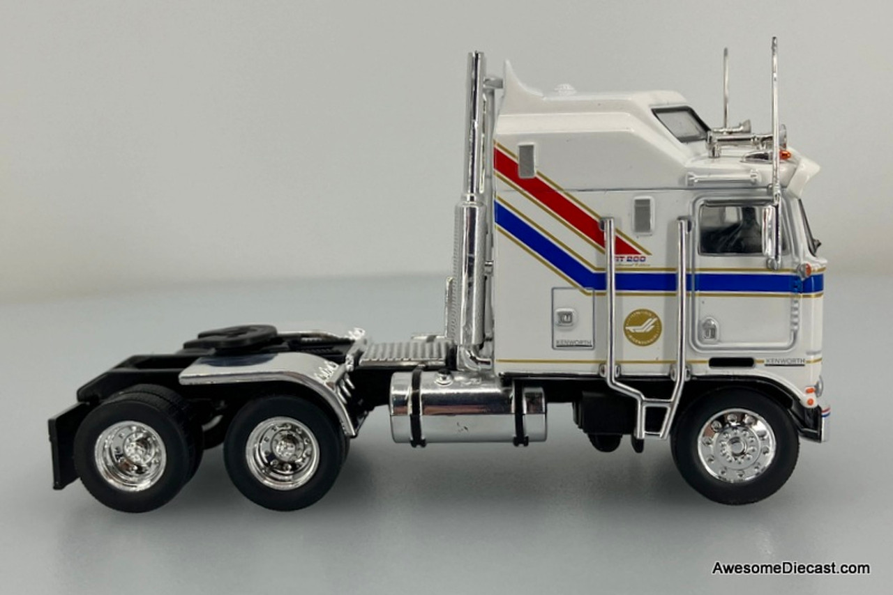 IXO 1:64 1976 Kenworth K100 Aerodyne Tractor: Bicentennial Scheme