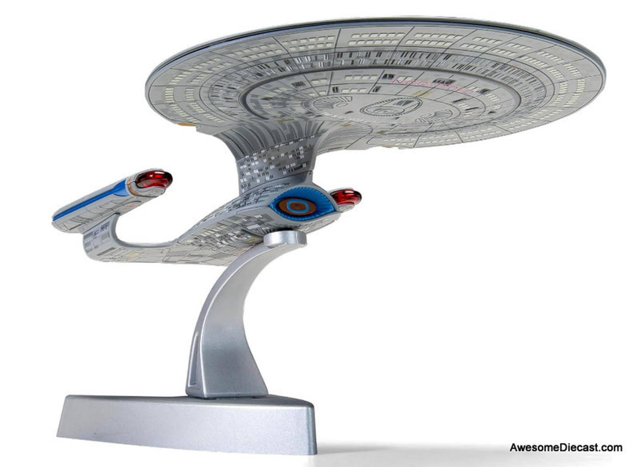 Corgi: Star Trek - USS Enterprise NCC-1701-D (The Next