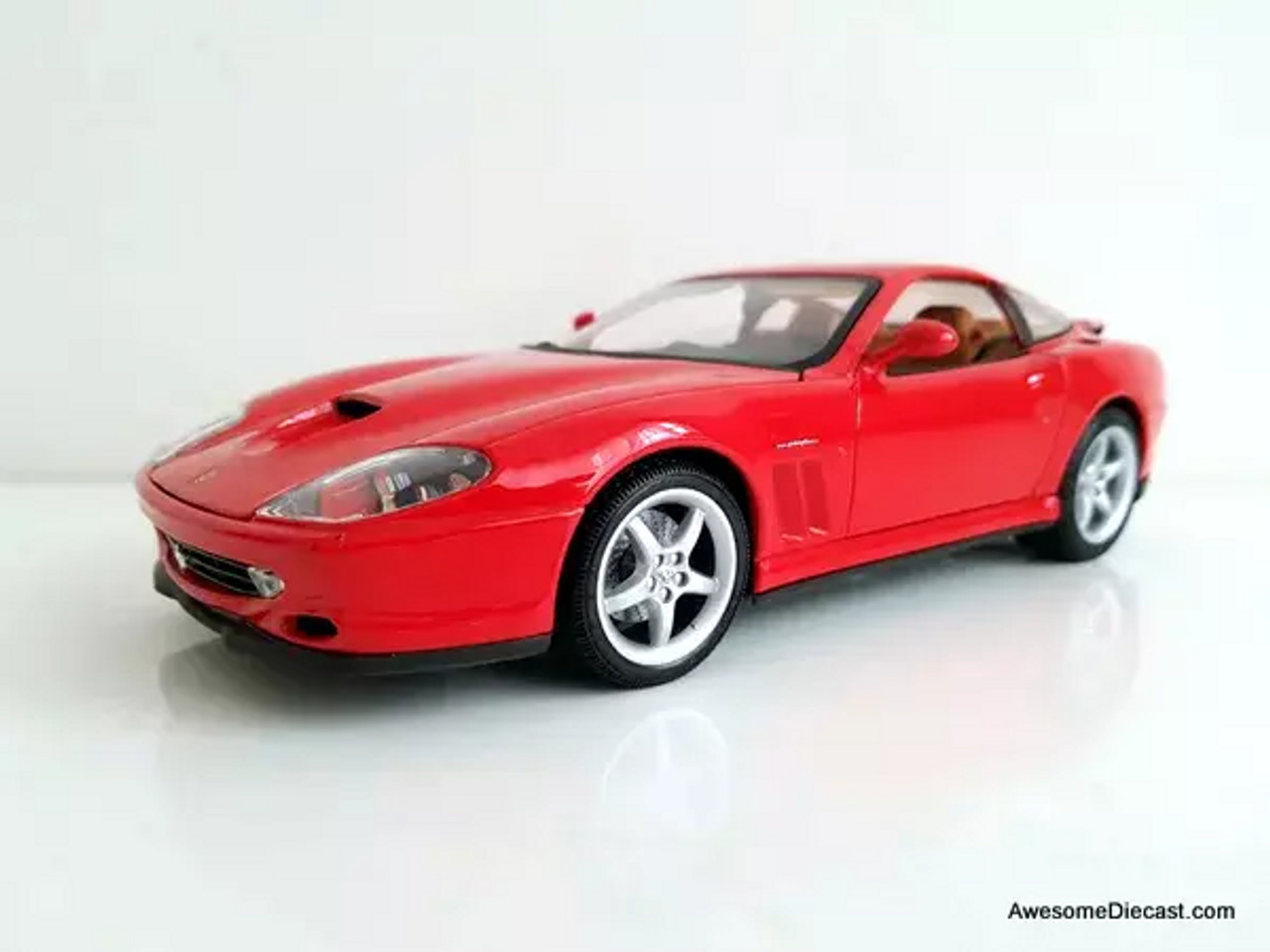 Maisto 1:18 1996 Ferrari 550 Maranello, Red