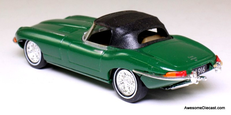 Dinky 1:43 1968 Jaguar E Type MK 1 1/2, Green