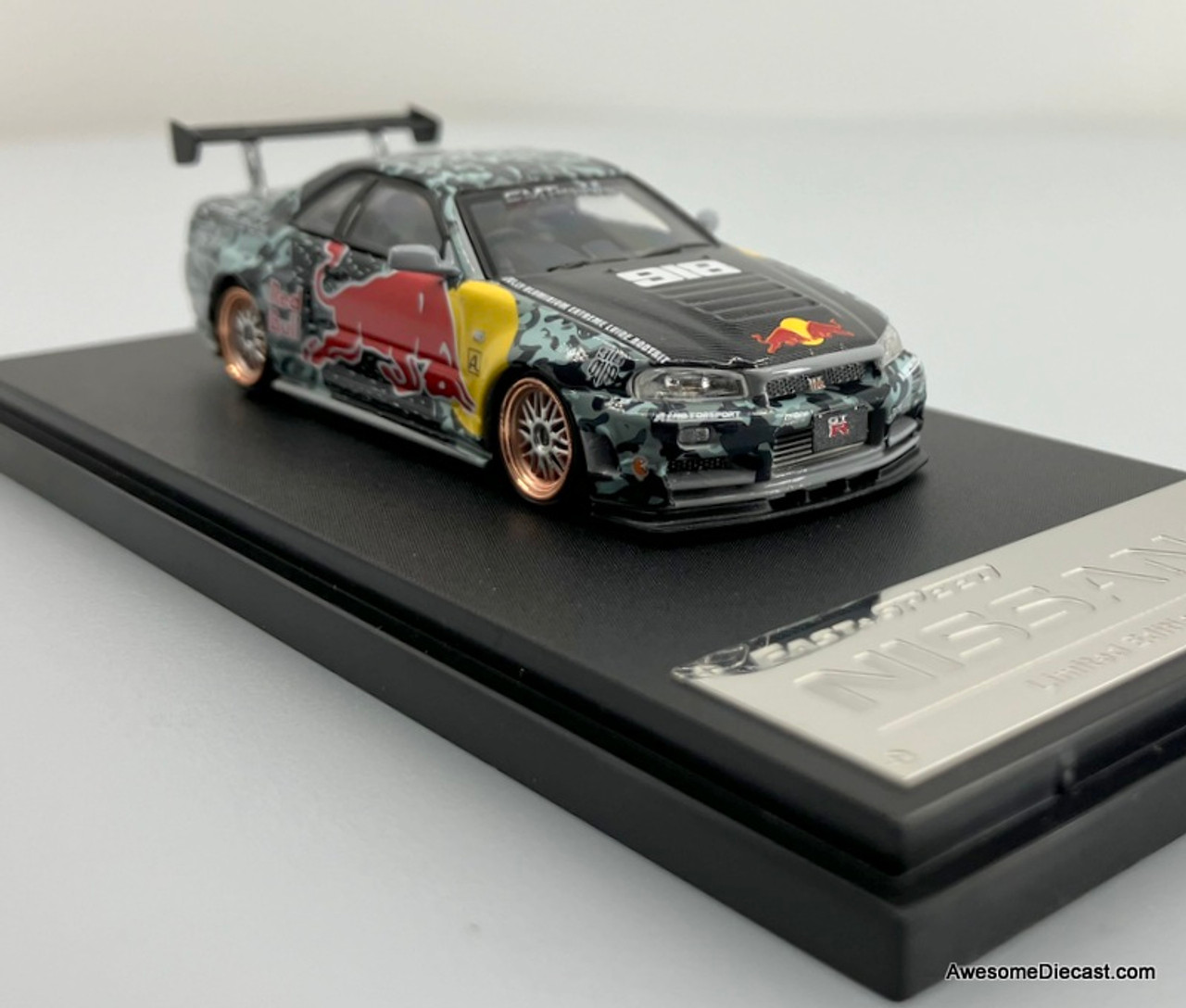 Nissan Skyline GT-R R34 Z-Tune, Red Bull Livery 1:64 Diecast