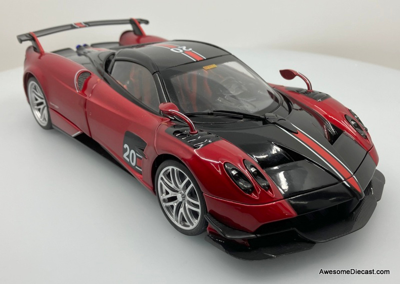 オートアート　1/18 PAGANI HUAYRA RED AutoArt Pagani Huayra Roadster, Rosso Monza/Red 1/18 Diecast Car