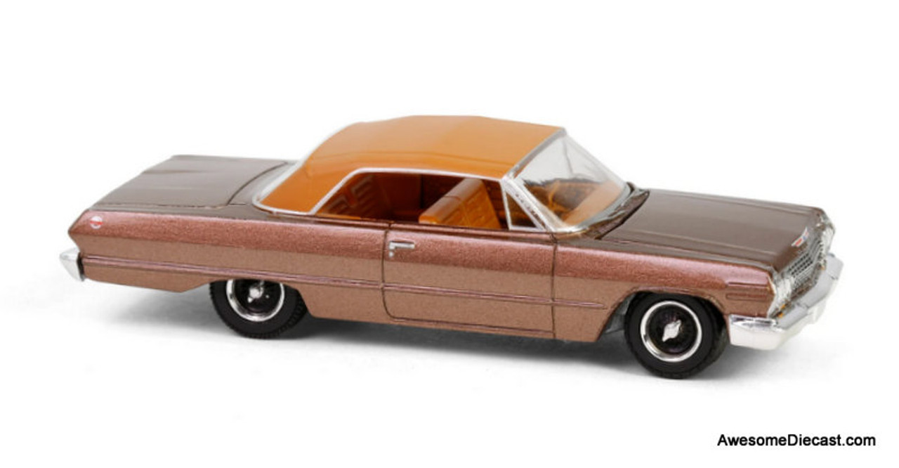 GREENLIGHT LOWRIDERS 1963 CHEVROLET IMPALA SS 1/64 METALLIC