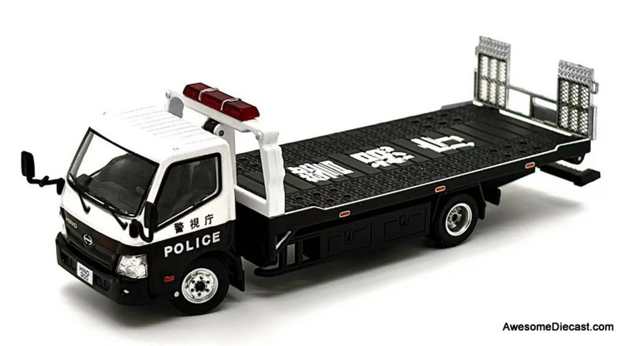 Hino 300 (RHD) Dutro Flatbed Tow Truck: Japanese Police 1:64