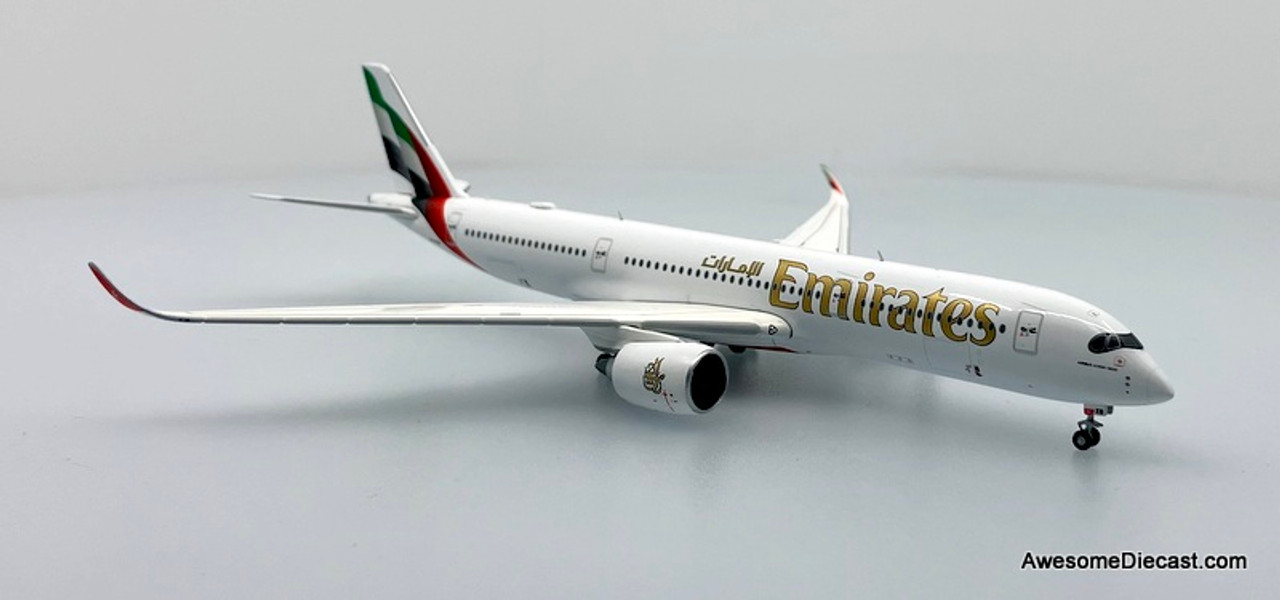 Airbus A350-900: Emirates (Reg #A6-EXB) 1:400 Diecast Model Plane