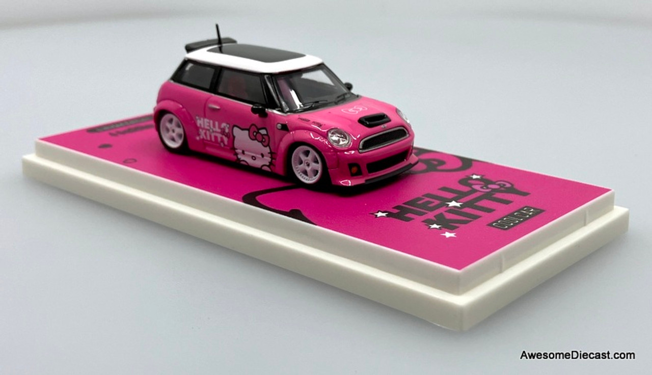 BMW ミニクーパー　ハローキティ　濃いピンク BMW Mini, Pink: Hello Kitty 1:64 Diecast Model Car by Cool Car