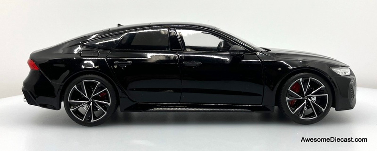 アウディ RS7 1/18 ブラック KengFai New Audi RS7 Sportback 2021 • DiecastSociety.com