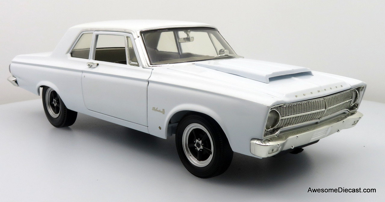 1965 Plymouth Belvedere, White 1:18 Diecast Model Car by Highway 61