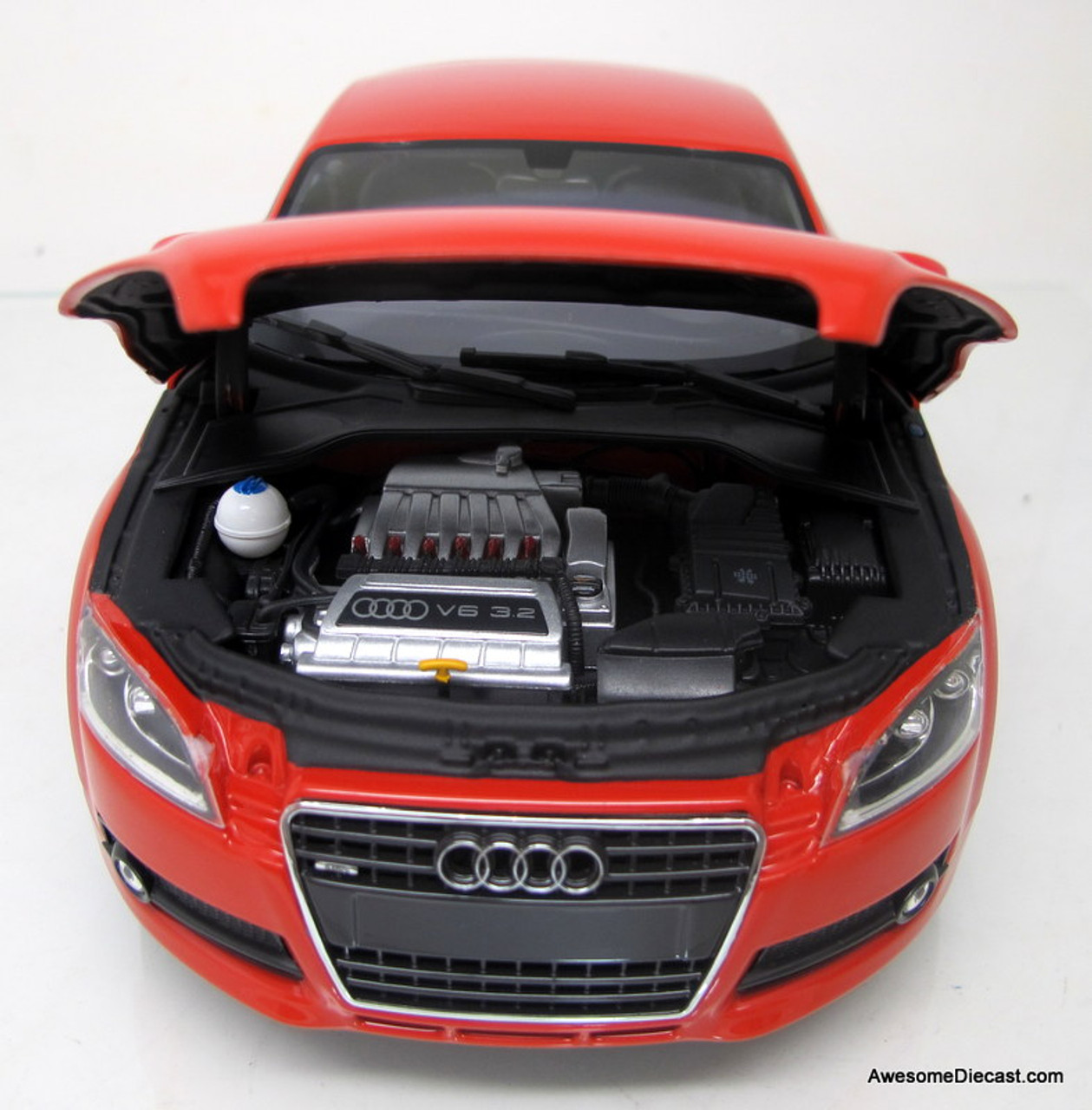 Minichamps 1:18 2006 Audi TT Roadster (red) - Awesome Diecast