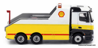 Tiny 1:76 Hino 700: Shell Oil Tanker Truck