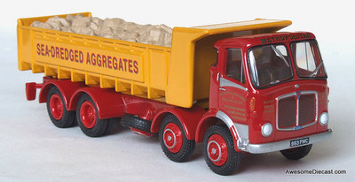 EFE 1:76 AEC Mk V 8 Wheel Dump Truck: Metropolitan Sand & Ballast