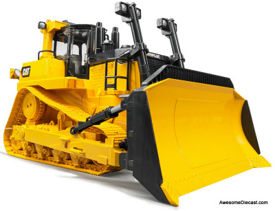 Bruder 1:16 Caterpillar Large Track-type Tractor, Yellow