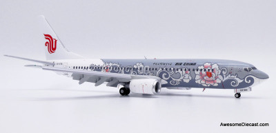 JC Wings 1:200 Boeing 737-800 (Flaps Down): Air China "Silver Peony" (Reg #B-5176)