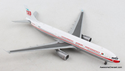 Airbus A330-300 (TAP) Air Portugal (Reg #CS-TOV) 1:400 Diecast Model Plane by Gemini Jets