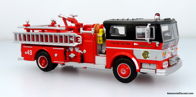 1974 Ward LaFrance Fire Engine: Chicago Fire Department – Engine 49 1:87 (HO) Diecast Model Fire Truck by Iconic Replicas