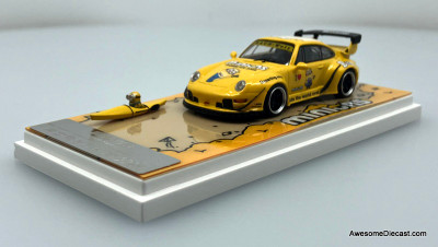 Porsche 993, Metallic Yellow w/Kayak: Minions 1:64 Diecast Model Car by Utimate