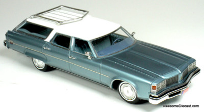 1976 Oldsmobile Custom Cruiser, Light Blue Metallic 1:43 Resin Cast Model Car by Goldvarg Collection