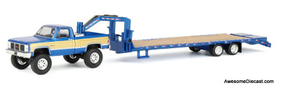 1987 GMC K2500 Pick-Up Truck (Lifted) w/Toolbox & Gooseneck Flatbed Trailer, Blue & Gold 1:64 Diecast Model Truck by Greenlight