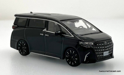 2002 Toyota Alphard People Carrier, Black 1:64 Diecast Model Car by Model 1